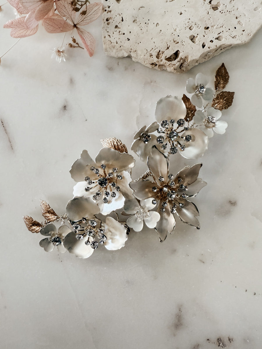 Amanda Floral Pin - SAMPLE SALE