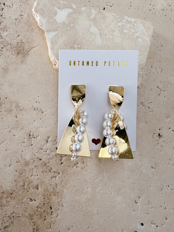 Modern - Sample Earring