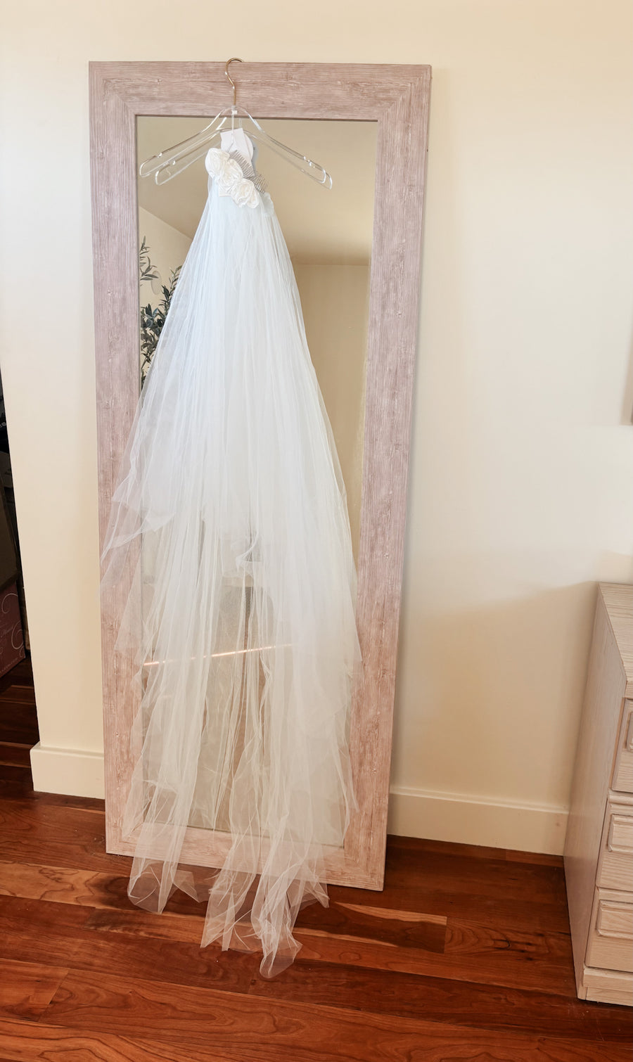 Pauline Veil Floor Length - SAMPLE SALE