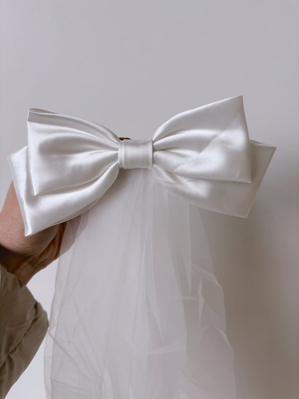 June Bow Veil - SAMPLE SALE