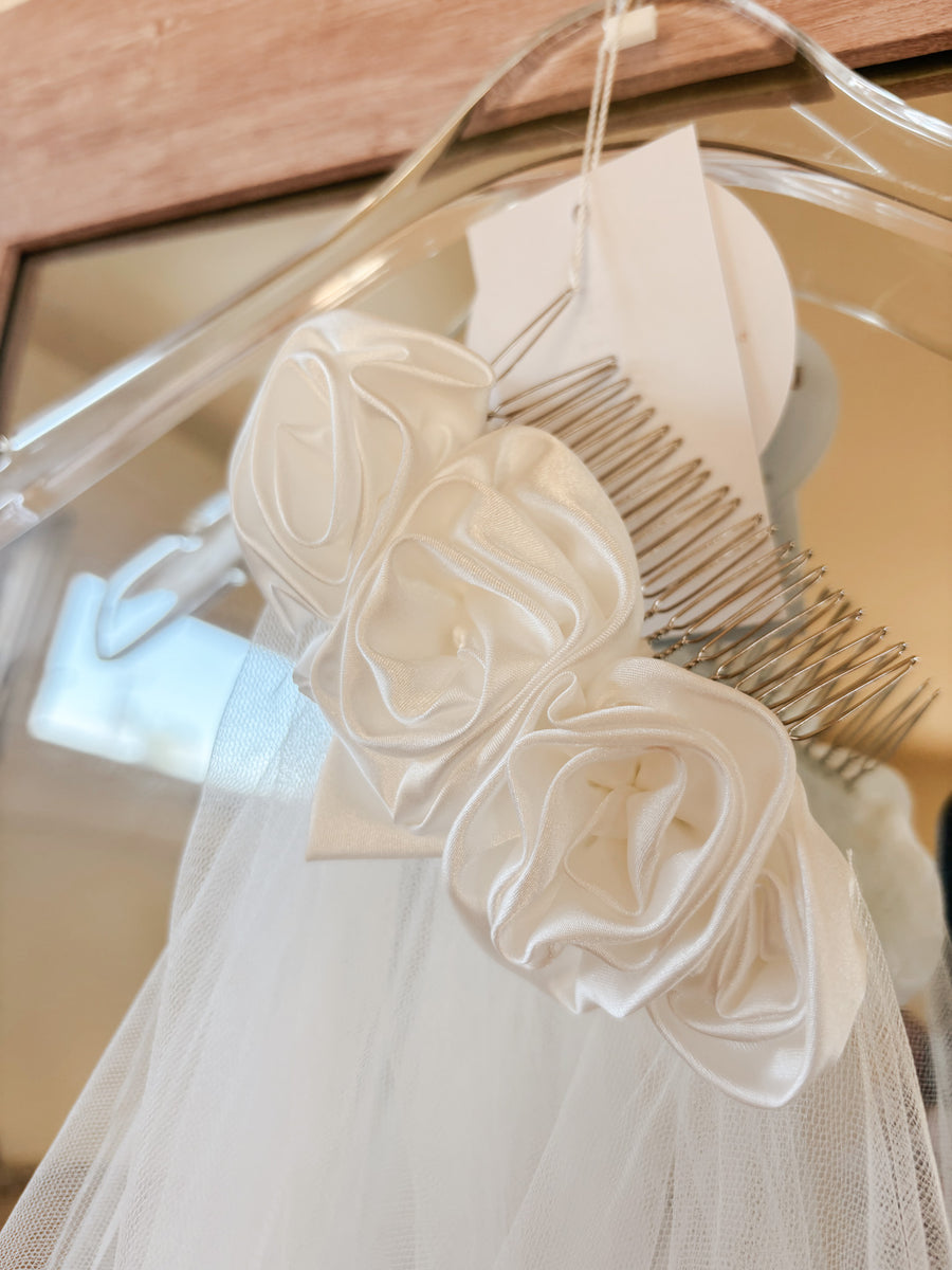 Pauline Veil Floor Length - SAMPLE SALE