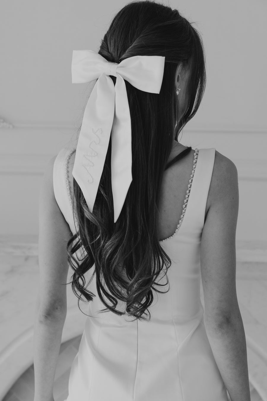 MRS Pearl Bow