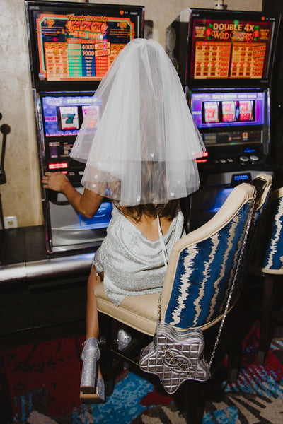 Lucky in Love Mini Veil