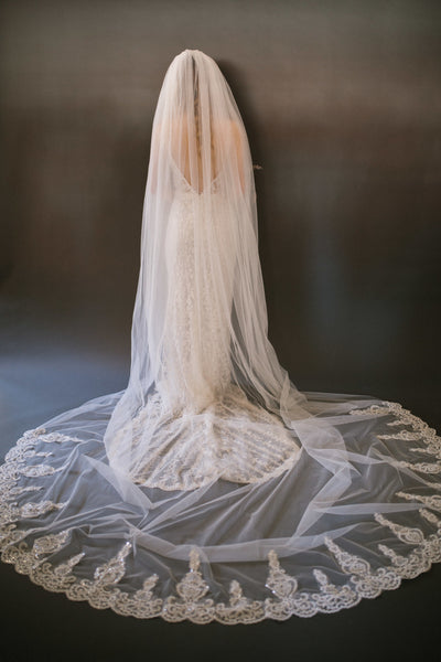 Valerie - Bridal Veil