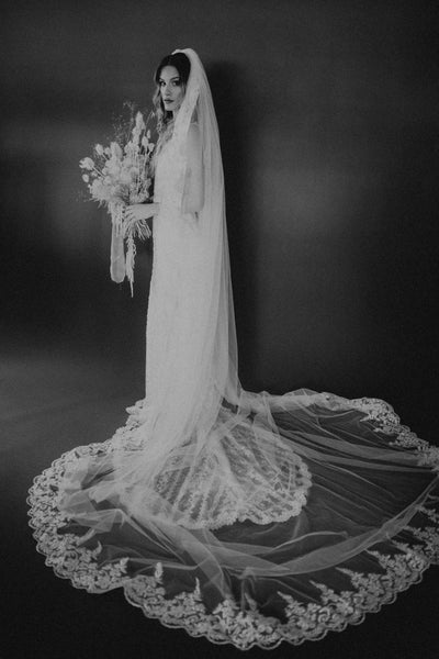 Corine - Bridal Veil
