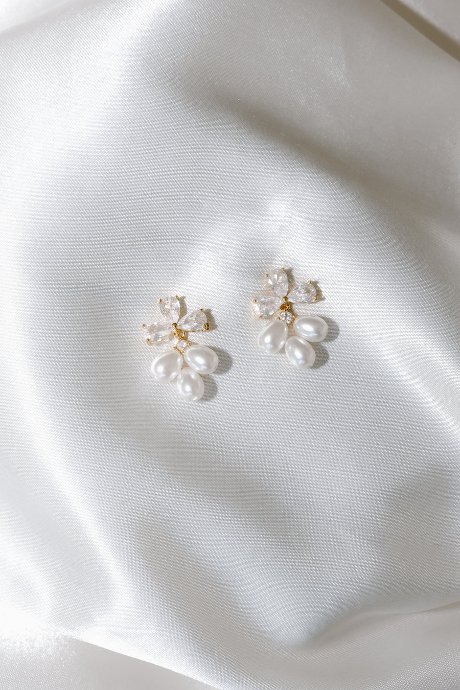 Windsor Pearl Drop Earrings