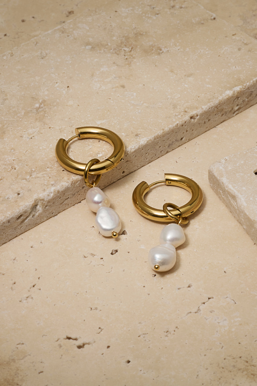 Zuma Freshwater Pearl Hoops – Untamed Petals