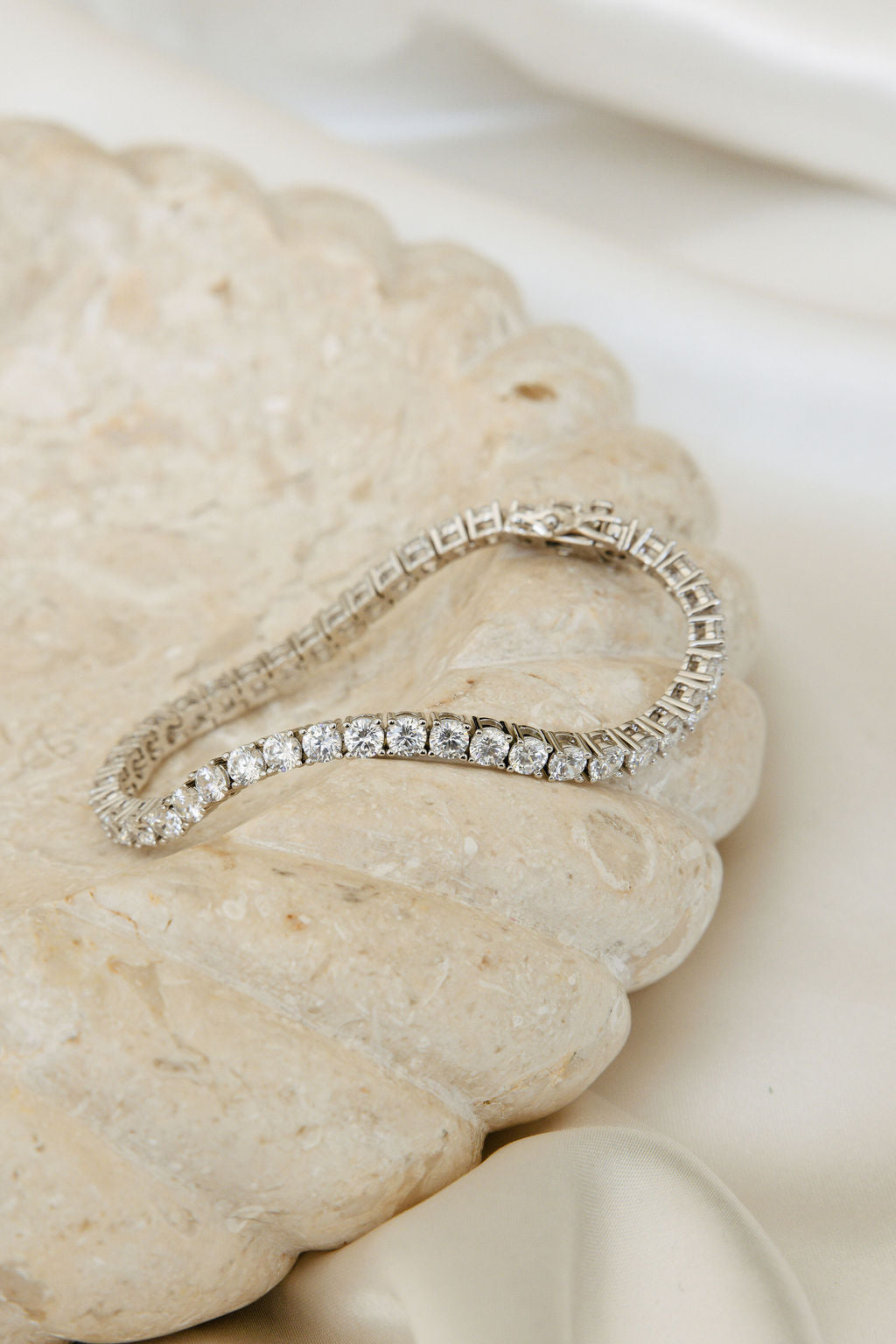 Zoe Tennis Bracelet – Untamed Petals