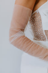 Bishop Gloves