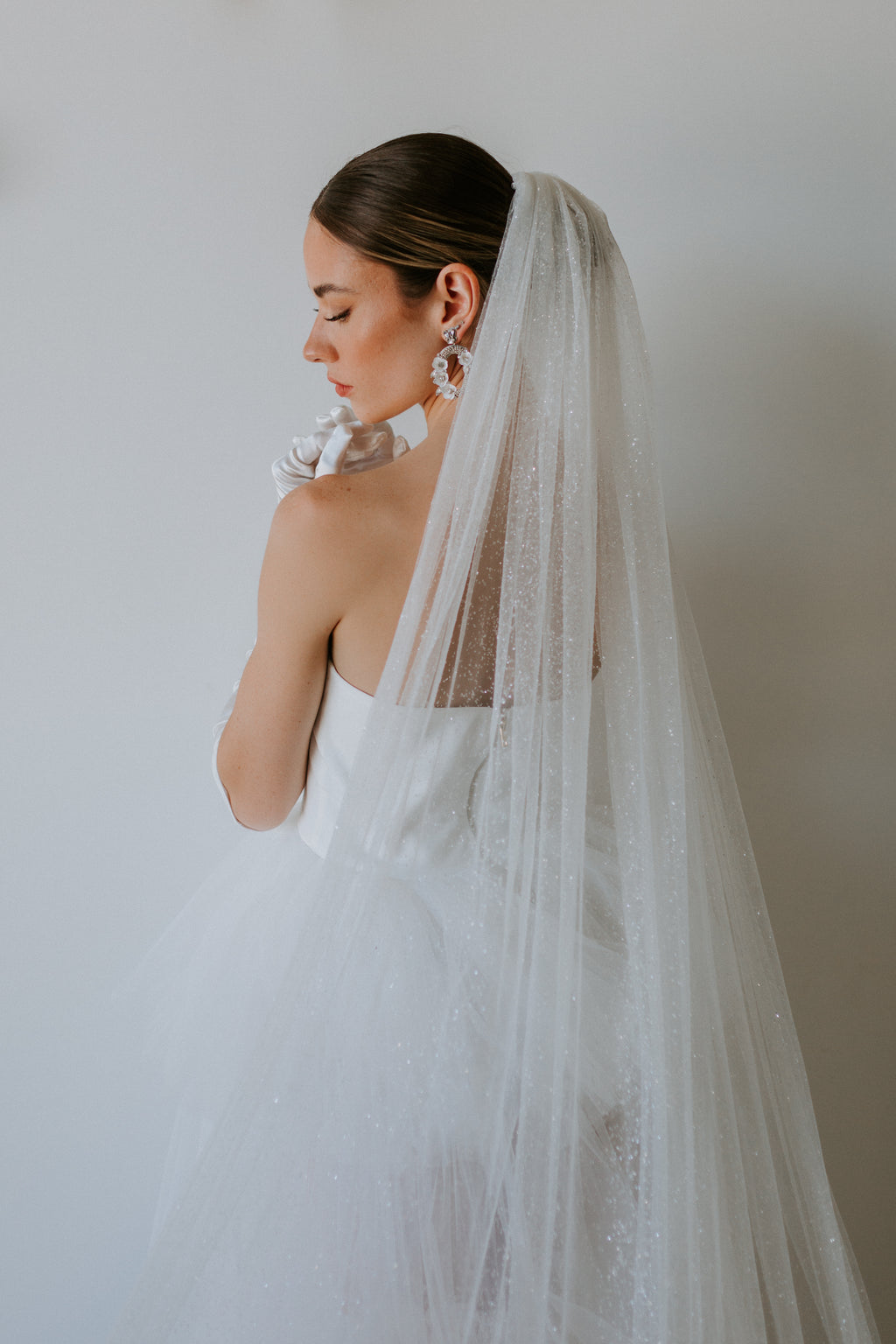 Polka Dot Short Wedding Veil with Blusher