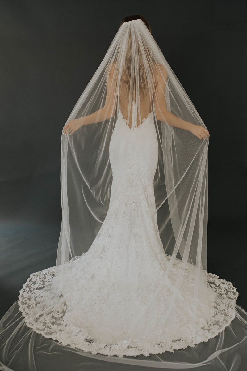 Champagne Dreams Veil — Wearable Art for the Nontraditional Bride