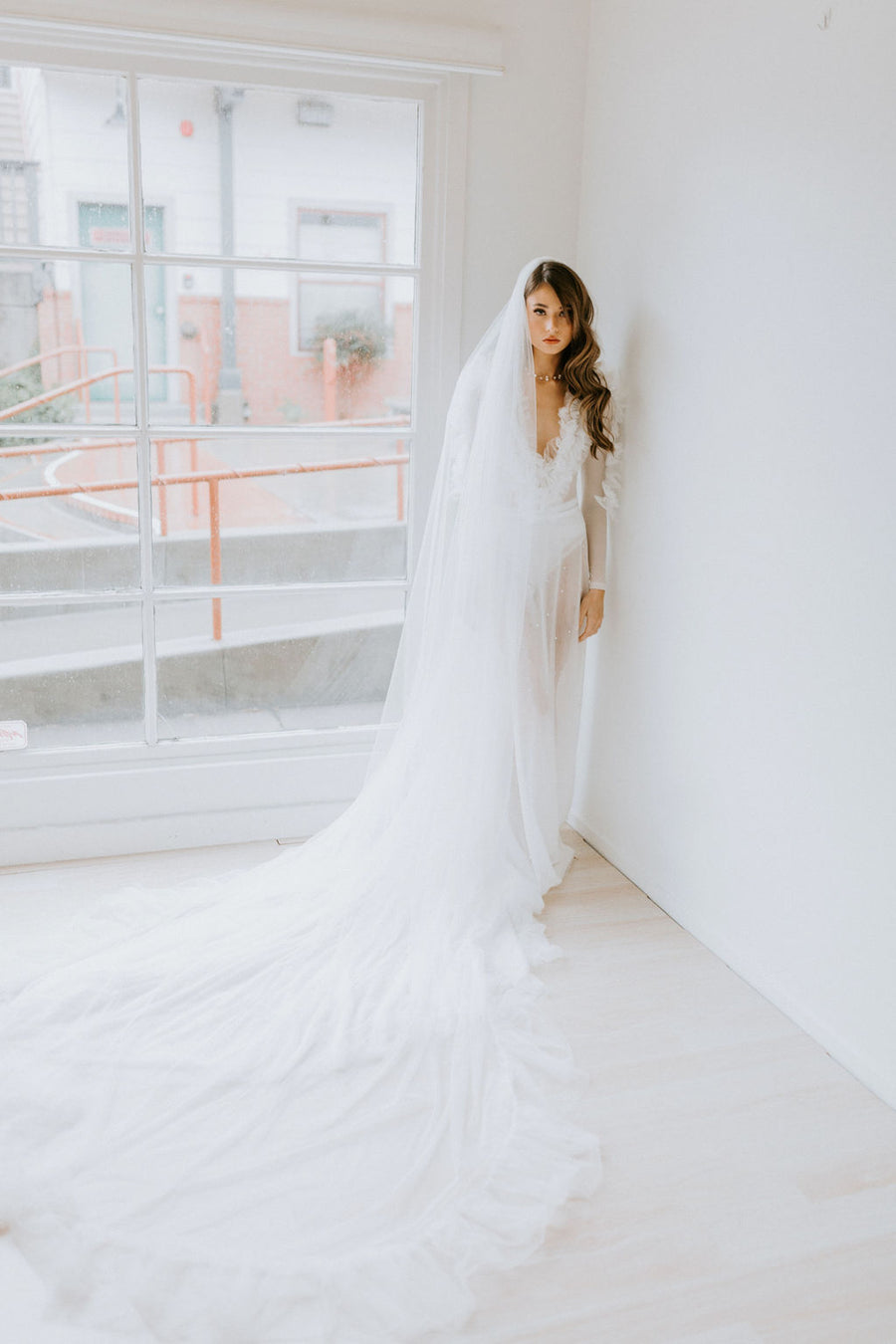 Fiona Veil Two Tier with Pearls - Sample Sale