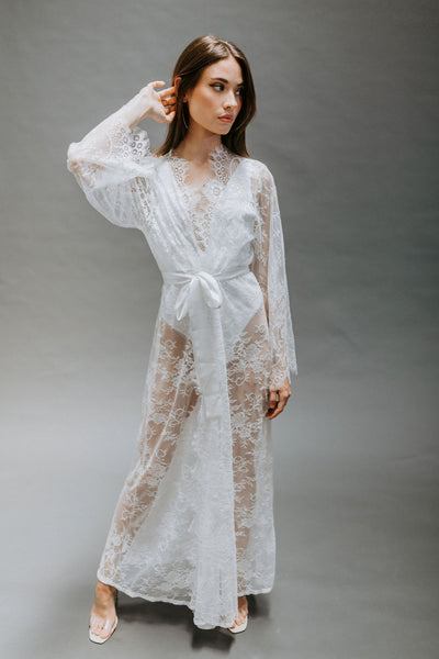 Lace robe