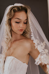 Goldie Veil