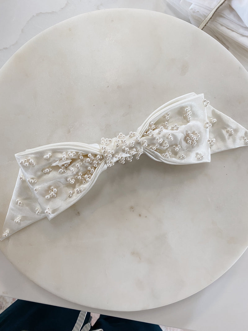 Constance Bow Barrette