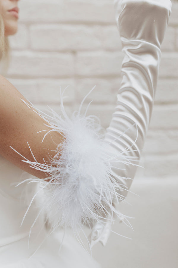 Olivia Feather Gloves - SAMPLE SALE