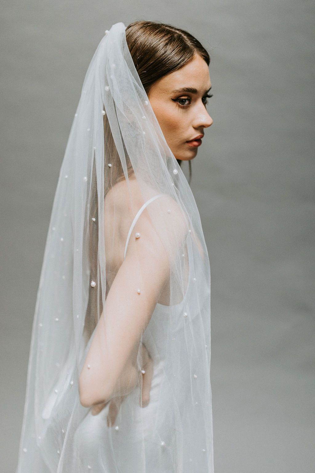 Untamed Petals Moorea Mini Veil