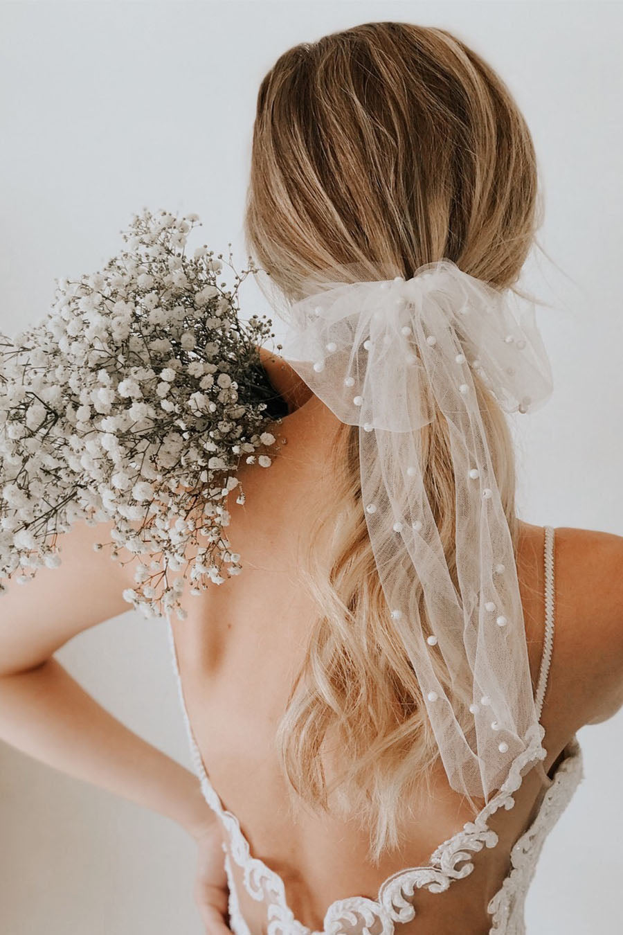 Pearl Bow Bridal Veil – GetAVeil