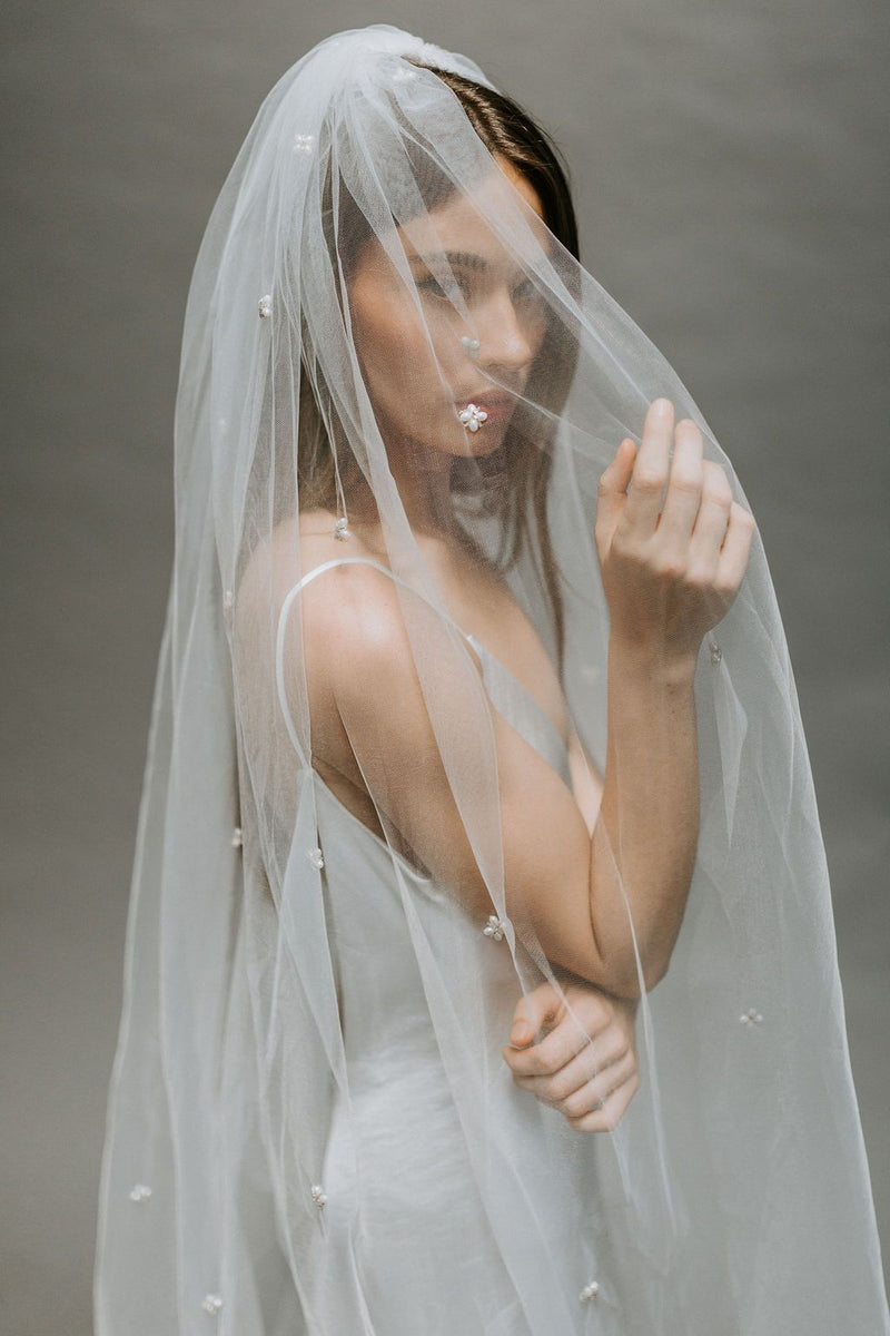 Untamed Petals Padma Birdcage Veil