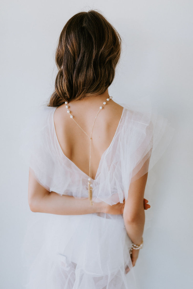 Timeless Pearl Lariat Necklace